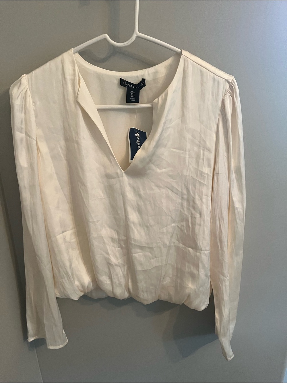 Sincerely Jules Cream Long-Sleeve V-Neck Blouse